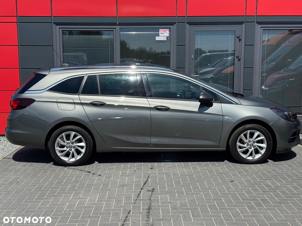 Opel Astra 1.2 Turbo Business Elegance - 4