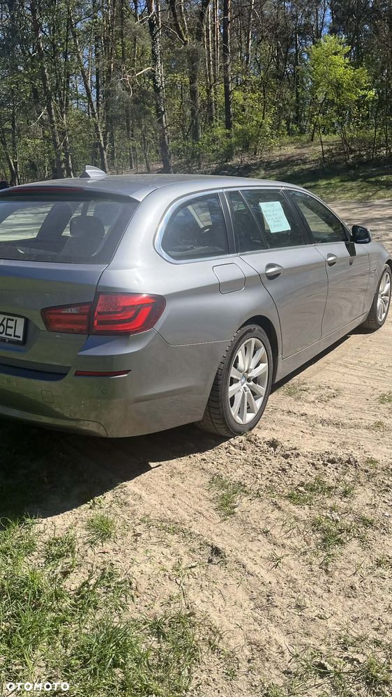 BMW Seria 5 525d - 2