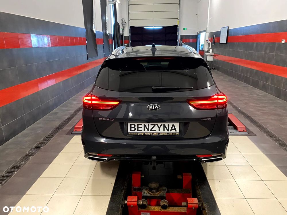 Kia Ceed 1.5 T-GDI GT-Line DCT - 12