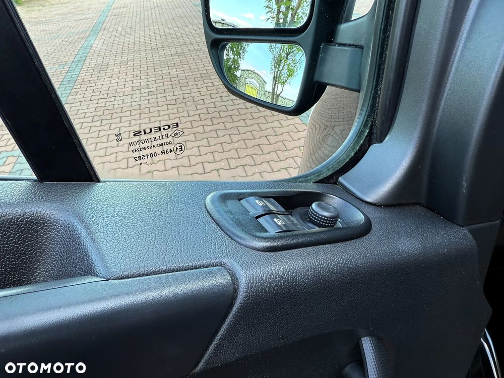 Renault Master dCi L2H2 Pack Clim - 23