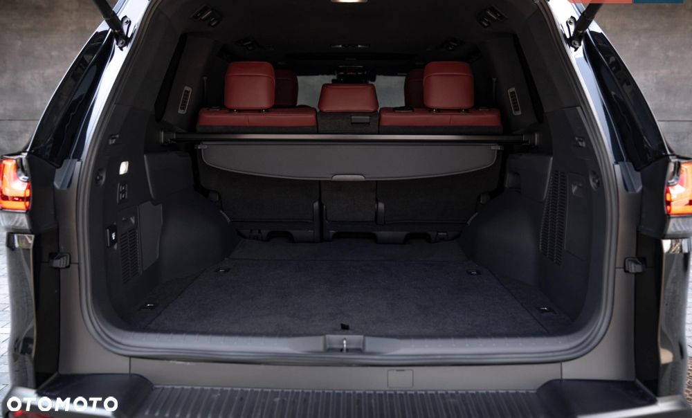 Lexus LX - 9