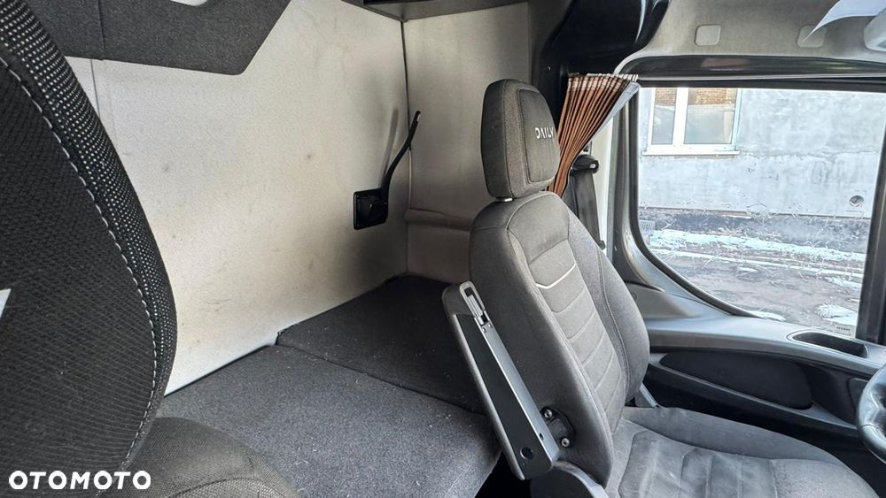 Iveco 70C21 - 9