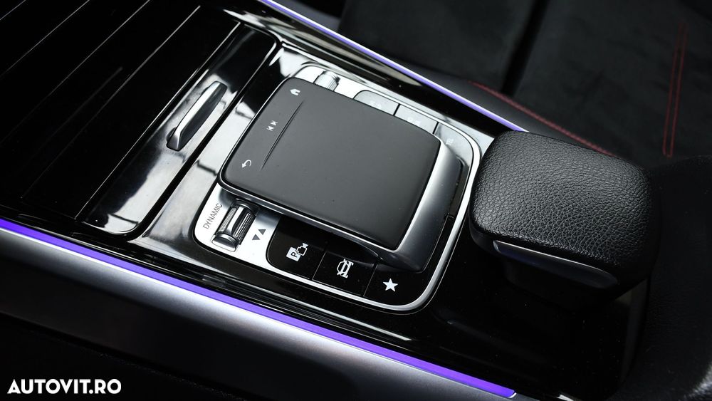 Mercedes-Benz GLB 200 d 4MATIC 8G-DCT AMG Line - 11