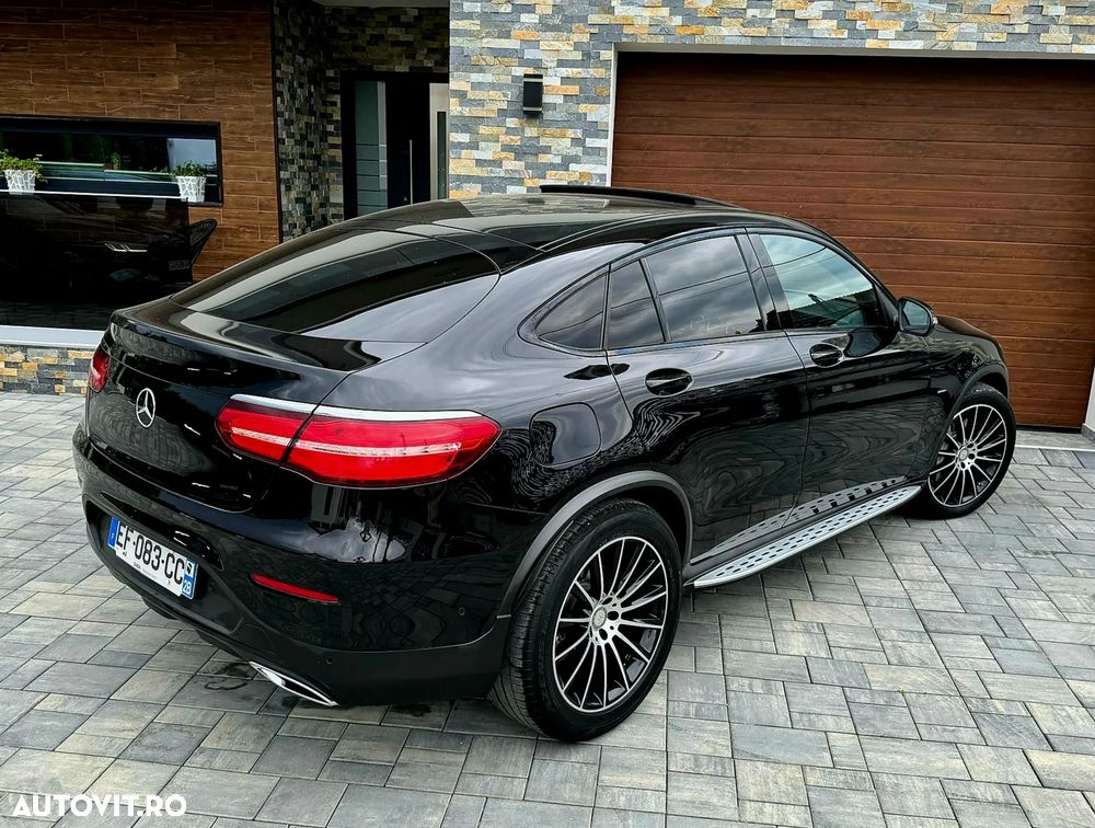 Mercedes-Benz GLC 220 d 4Matic 9G-TRONIC AMG Line - 10