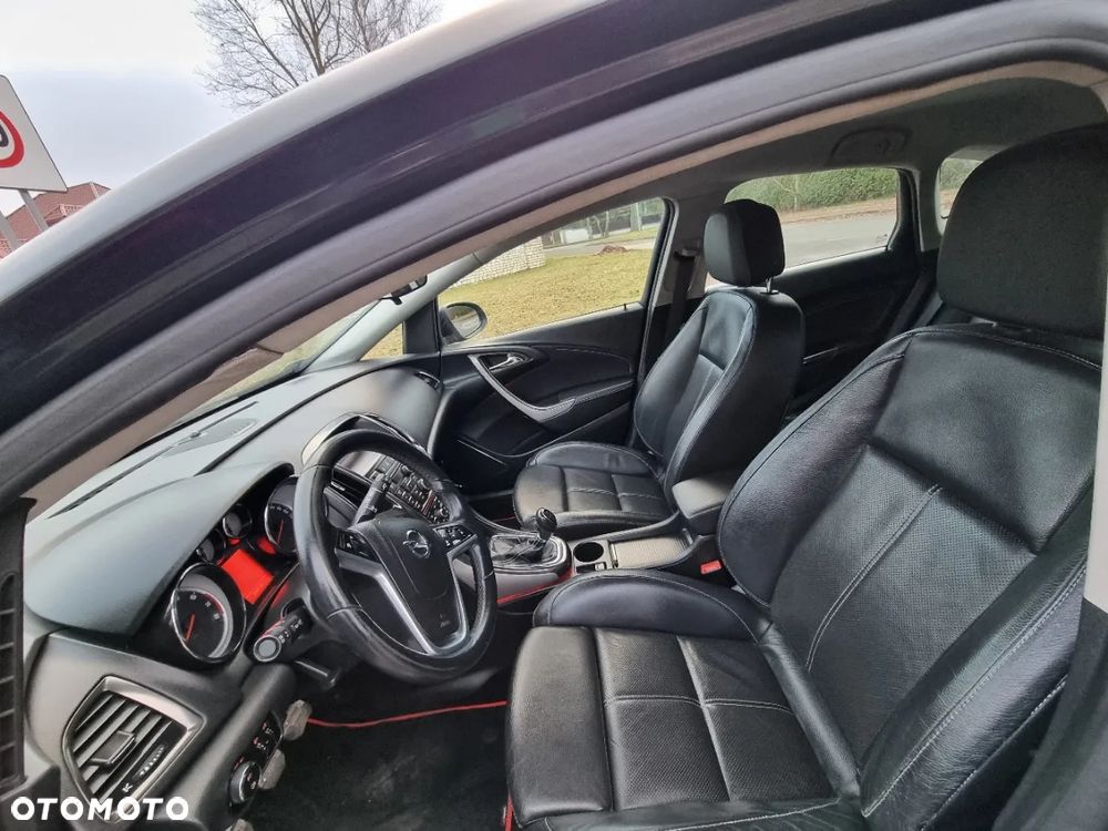 Opel Astra 1.4 T Sport S&S - 22