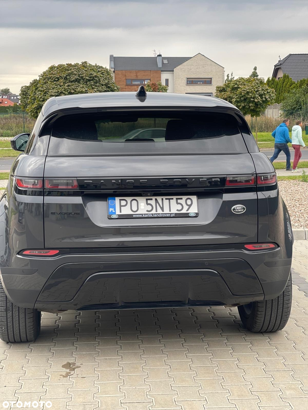 Land Rover Range Rover Evoque - 25