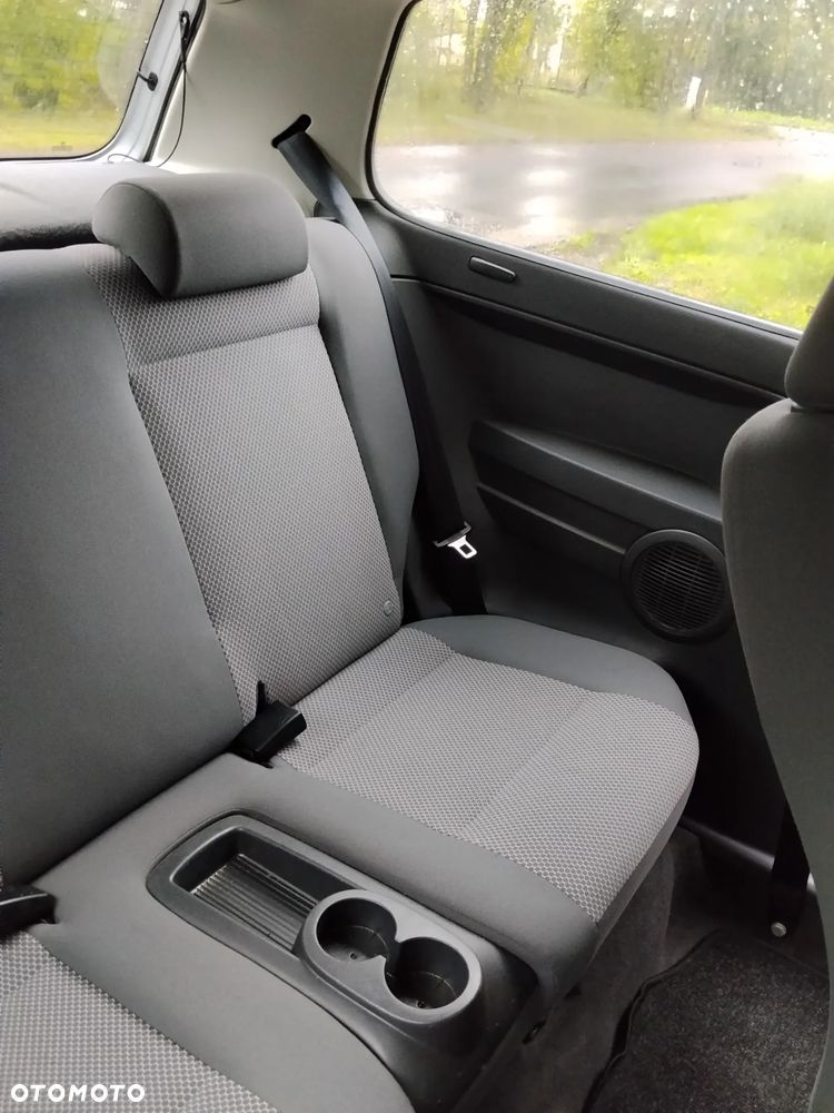 Volkswagen Fox - 18