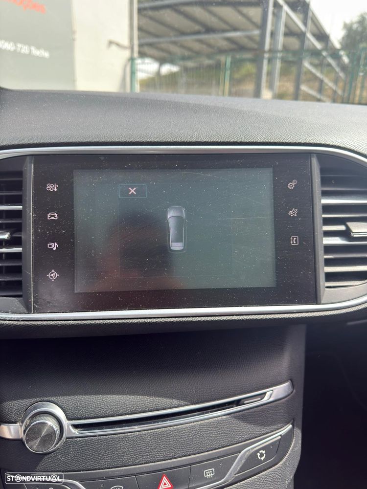 Peugeot 308 SW BlueHDi 120 Stop & Start Business-Line - 14