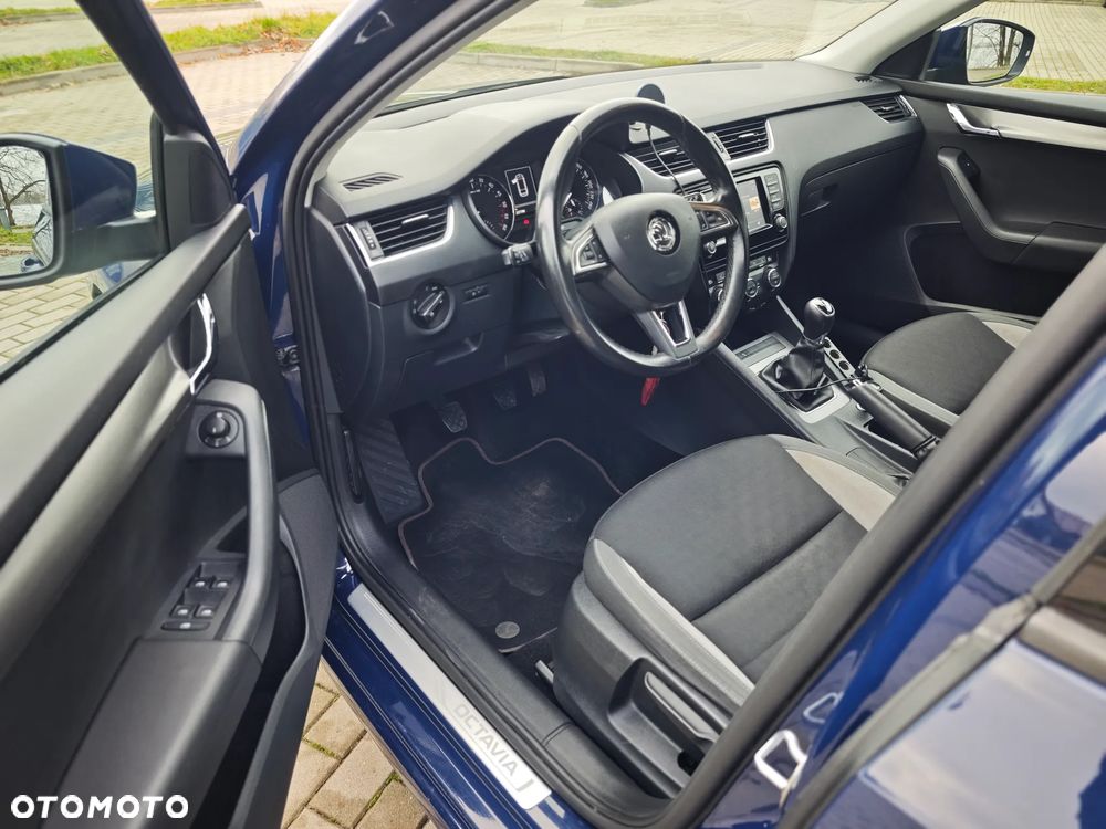 Skoda Octavia - 10
