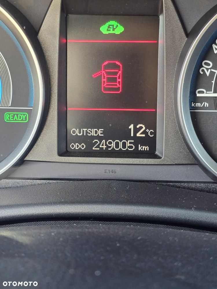 Toyota Auris 1.8 HSD Prestige NAVI - 24