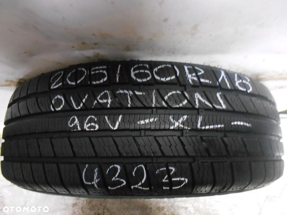 OPONA POJEDYNKA 205/60R16 OVATION VI-782 AS XL DOT 4323 8MM - 1