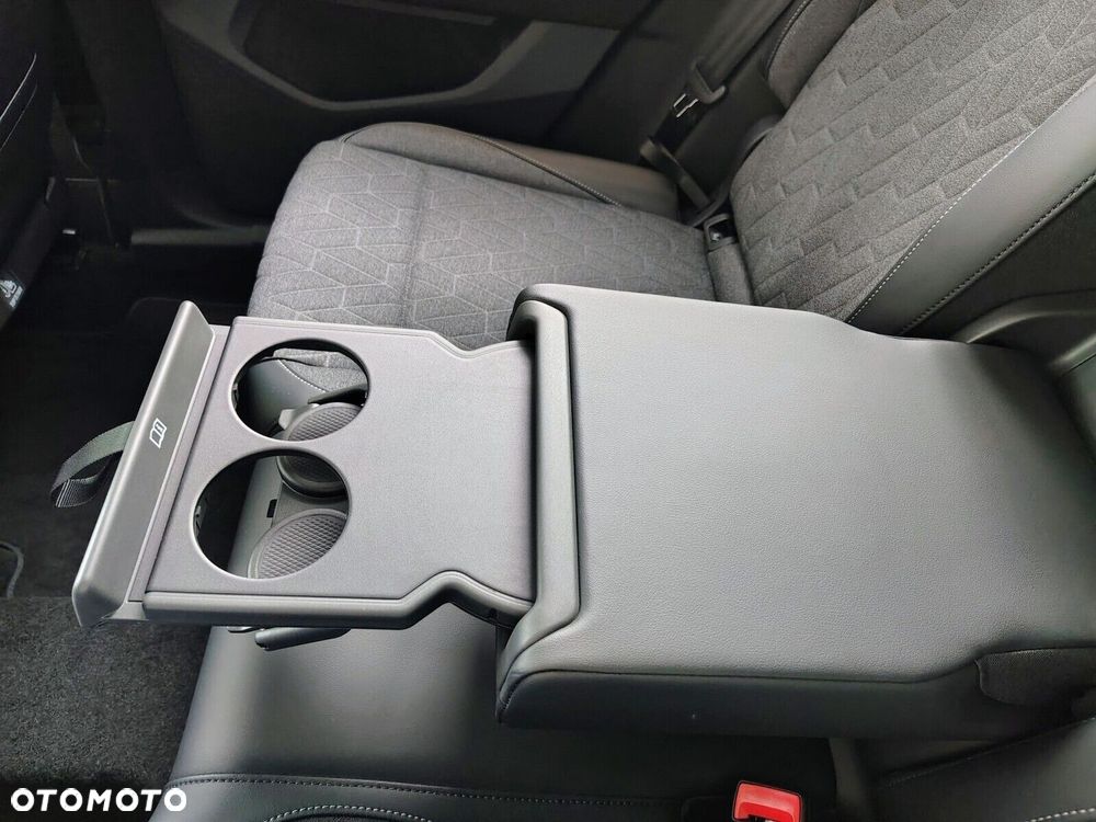 Volkswagen Tiguan 1.5 eTSI Life Plus DSG - 29