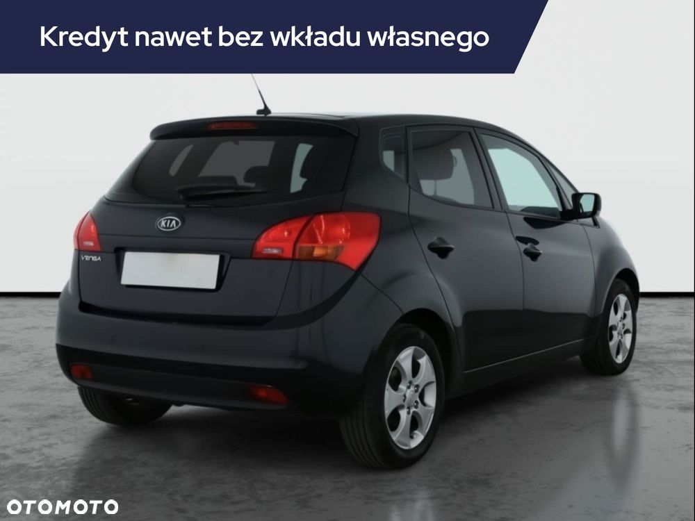 Kia Venga - 7