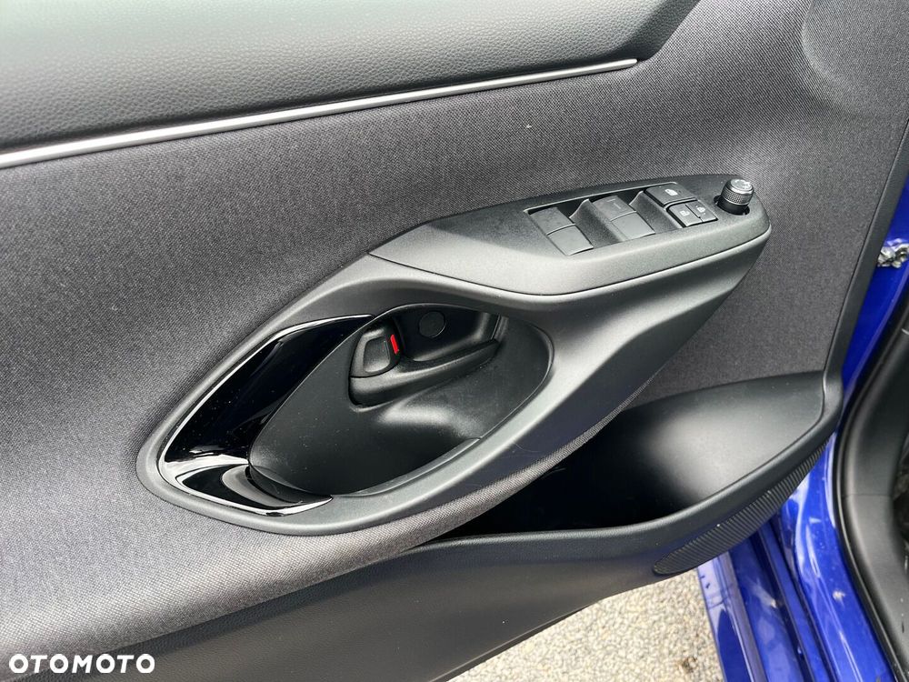 Toyota Yaris Hybrid 1.5 Style - 24