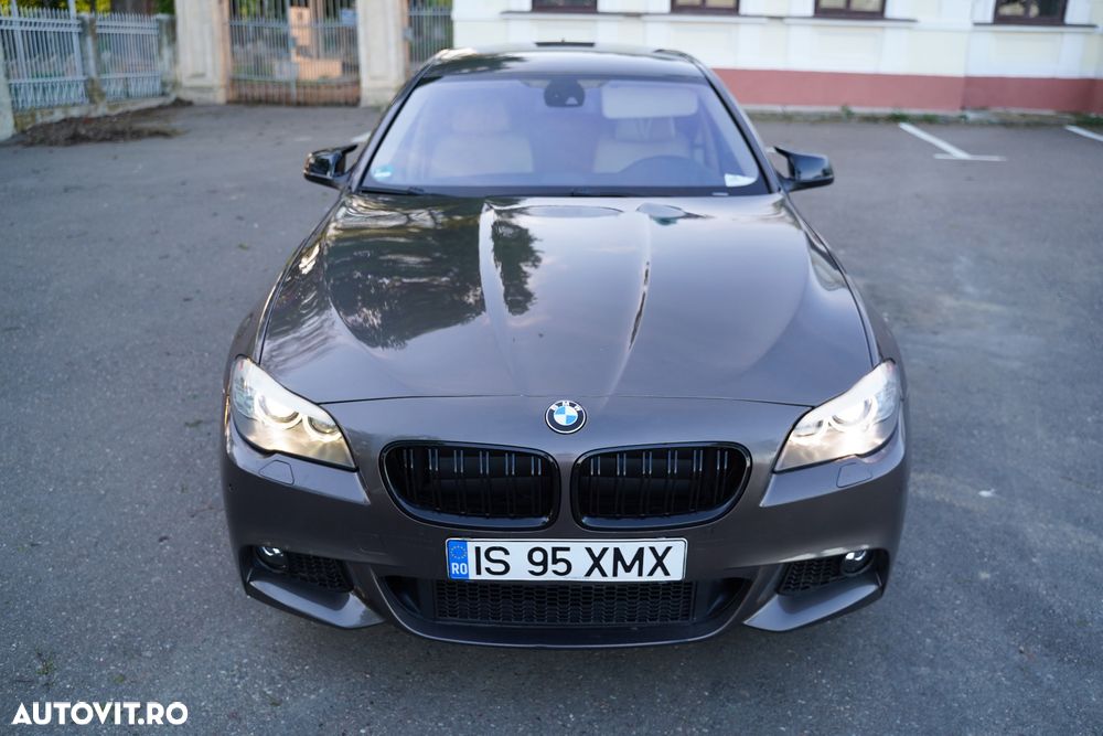 BMW Seria 5 525d xDrive - 2