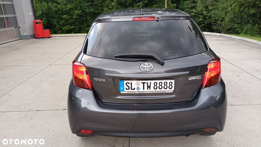 Toyota Yaris 1.0 Premium EU6 - 6