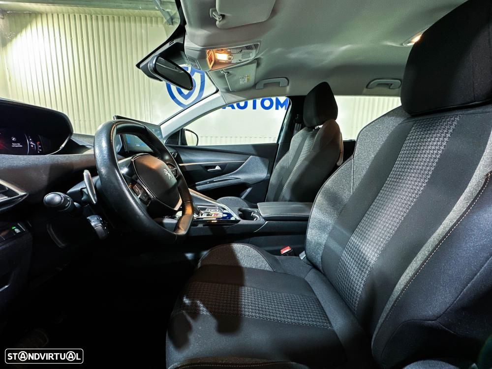 Peugeot 5008 1.5 BlueHDi Allure Pack EAT8 - 9