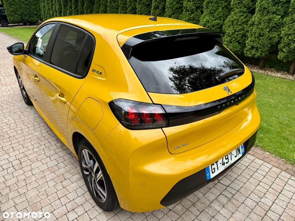 Peugeot 208 TURBO 100 Style - 8