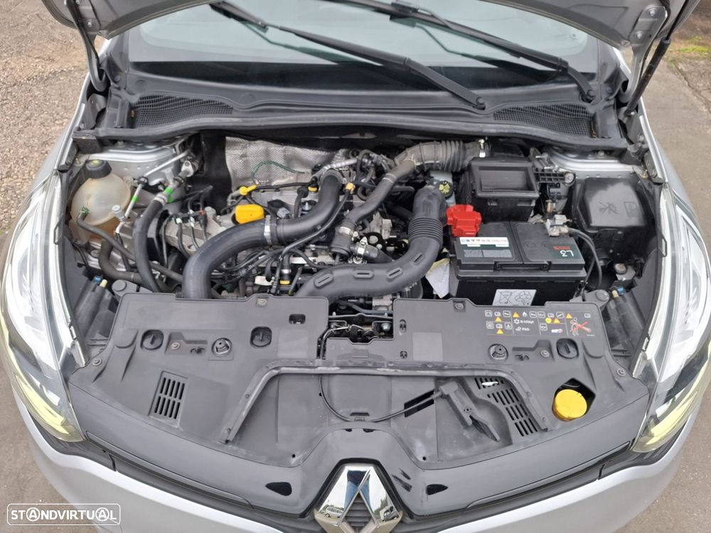 Renault Clio Sport Tourer 0.9 TCe GT Line - 52