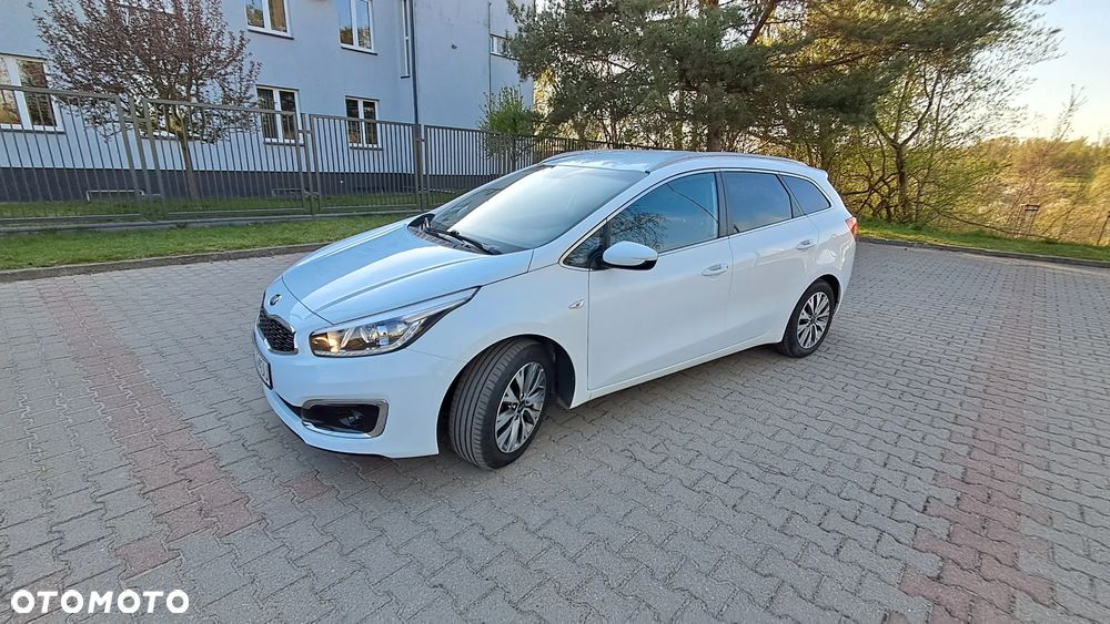 Kia Ceed 1.6 CRDi GT Line - 10
