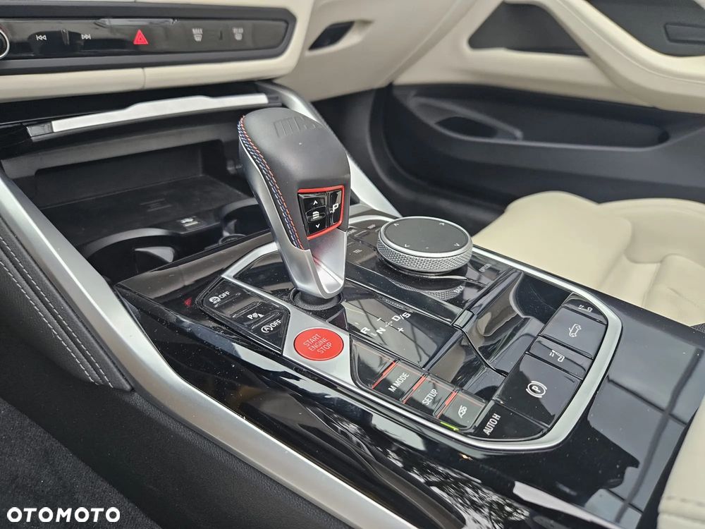 BMW M4 Cabrio Competition M xDrive - 21