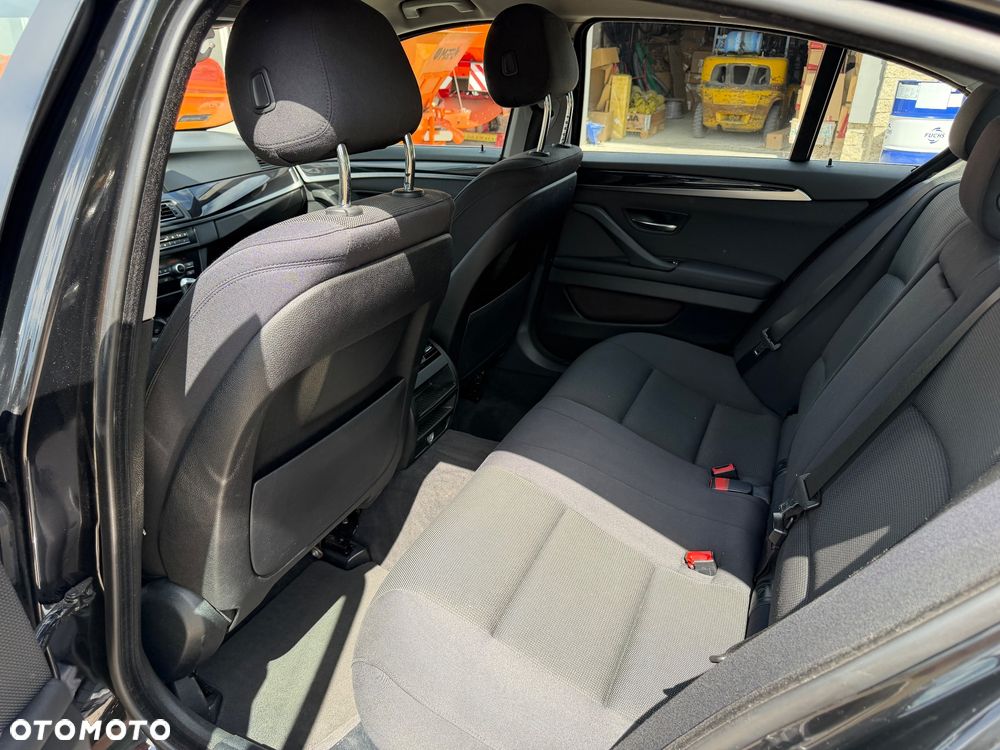 BMW Seria 5 - 29