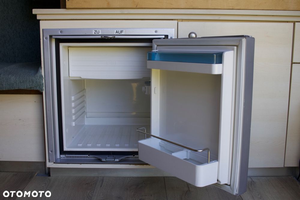 Mercedes-Benz Sprinter - 14