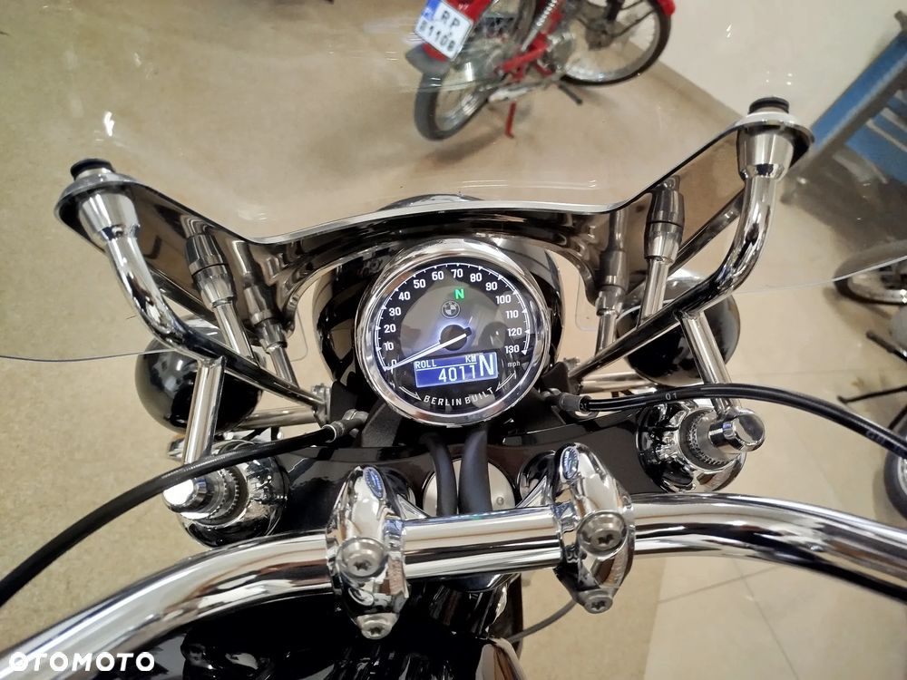BMW R - 8