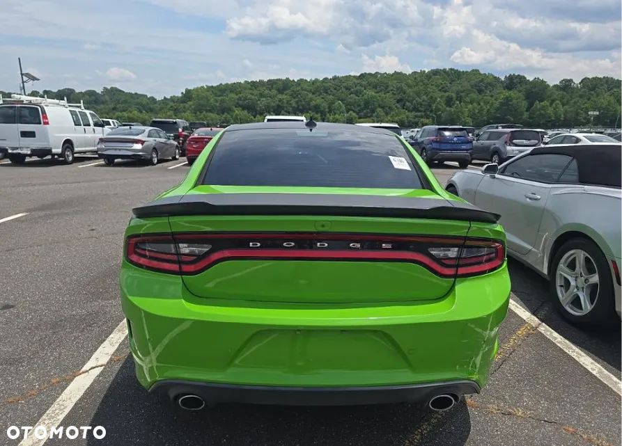 Dodge Charger - 6