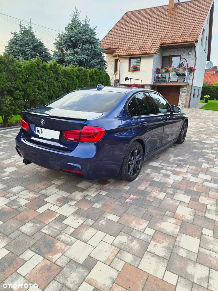BMW Seria 3 328i Sport Line - 9