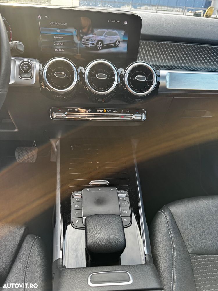 Mercedes-Benz GLB - 35