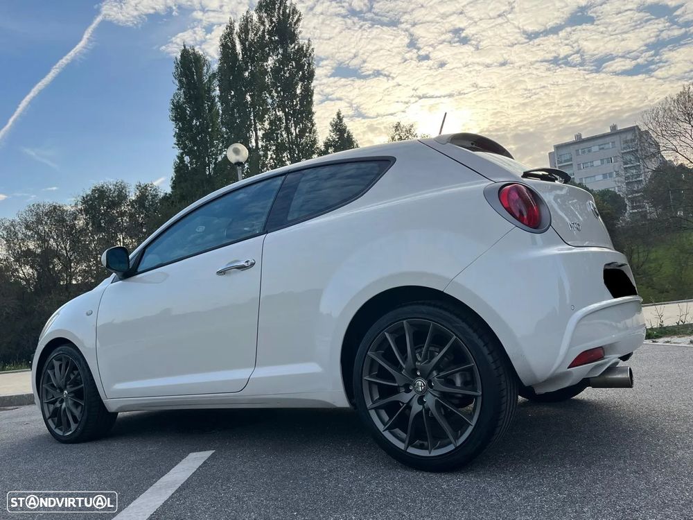 Alfa Romeo MiTo 1.3 JTD Distinctive - 9