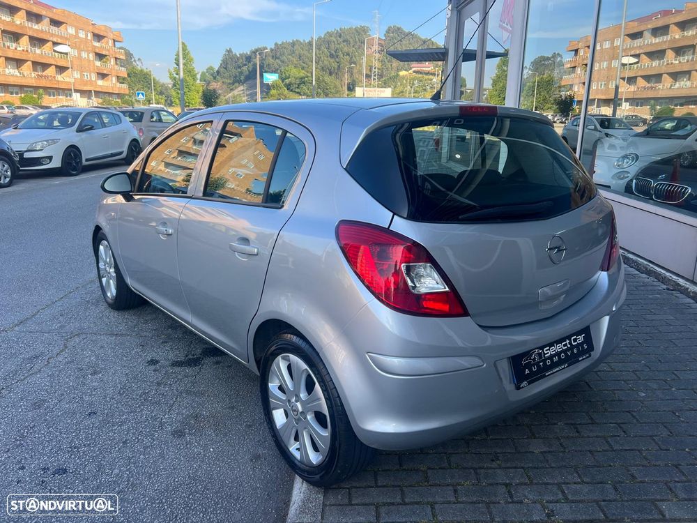 Opel Corsa 1.3 CDTI Cosmo - 4