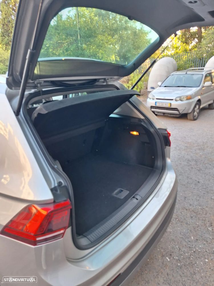 VW Tiguan 2.0 TDI Highline - 12