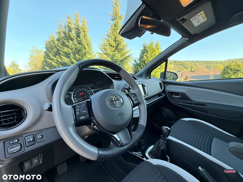 Toyota Yaris 1.33 Selection Vibe - 18