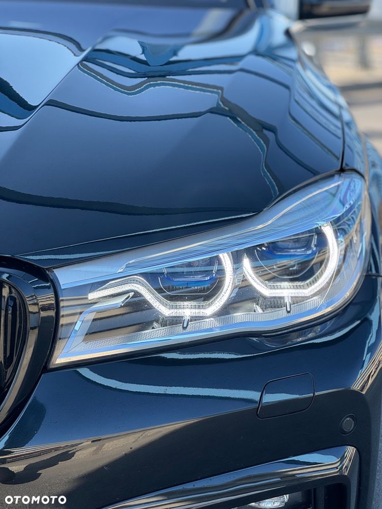 BMW Seria 7 - 21