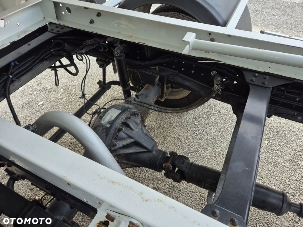 Mitsubishi Canter 3.0 ( silnik Iveco) - 17