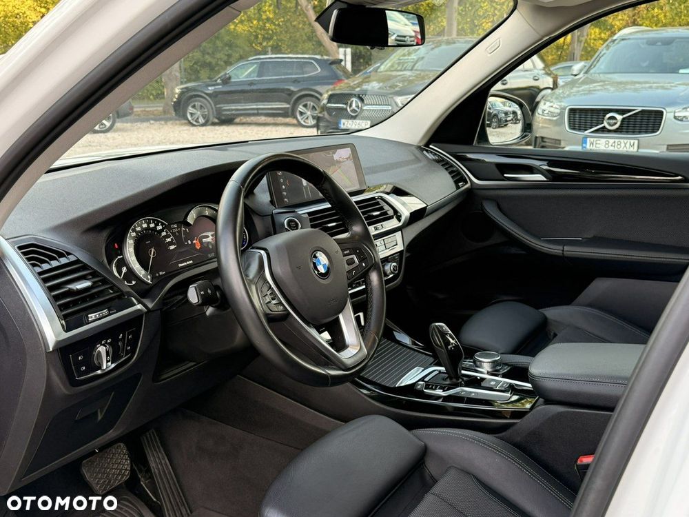 BMW X3 xDrive20d xLine - 12