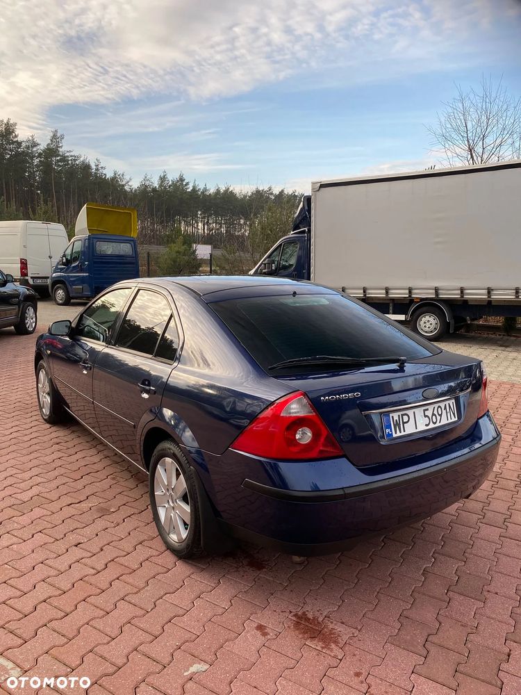 Ford Mondeo 1.8 Titanium - 7