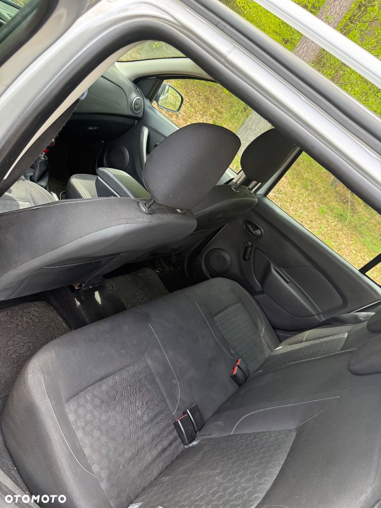 Dacia Logan - 9