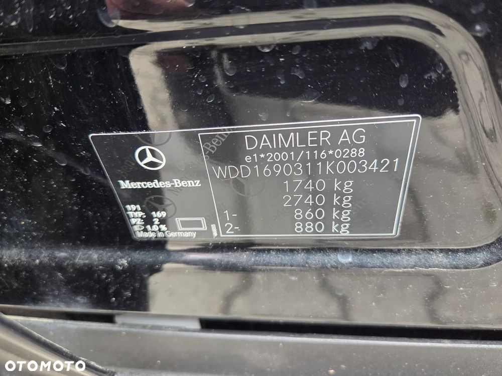 Mercedes-Benz Klasa A 160 BlueEFFICIENCY Elegance - 20