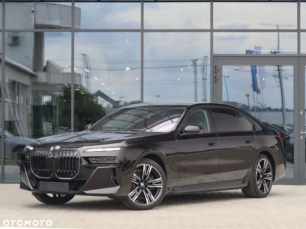 BMW Seria 7 750e PHEV xDrive M Sport sport - 2