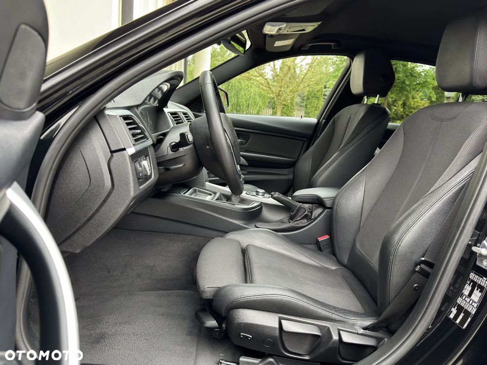 BMW Seria 3 318d Modern Line - 8