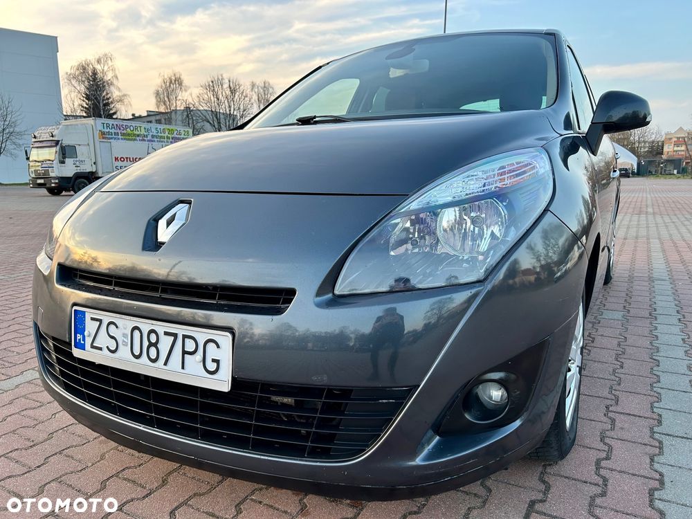 Renault Scenic 2.0 16V 140 CVT Dynamique - 1