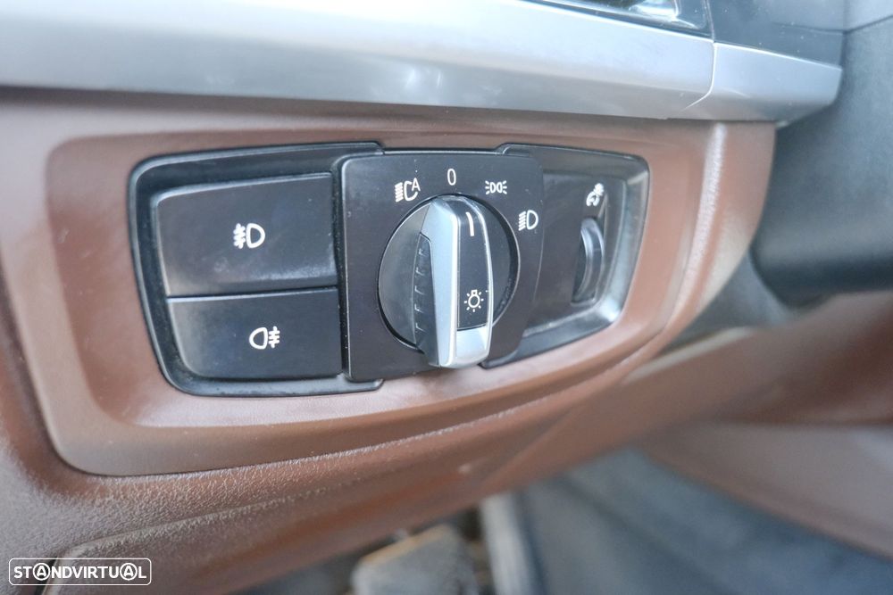 BMW X5 30 d xDrive - 47