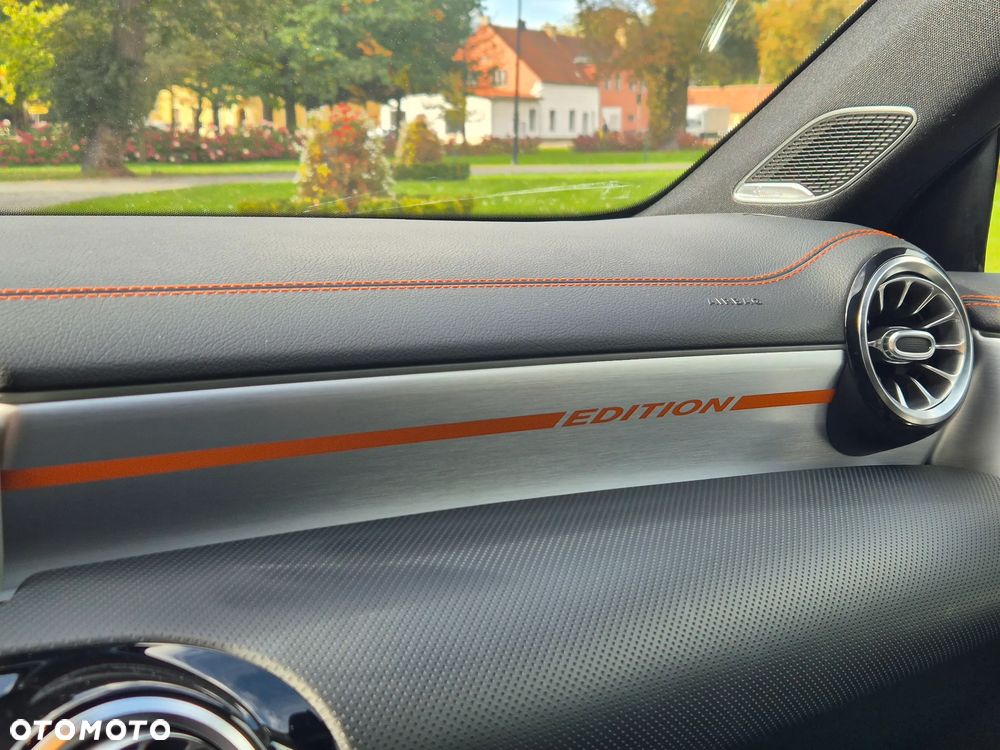 Mercedes-Benz CLA 220 AMG Line 7G-DCT - 15