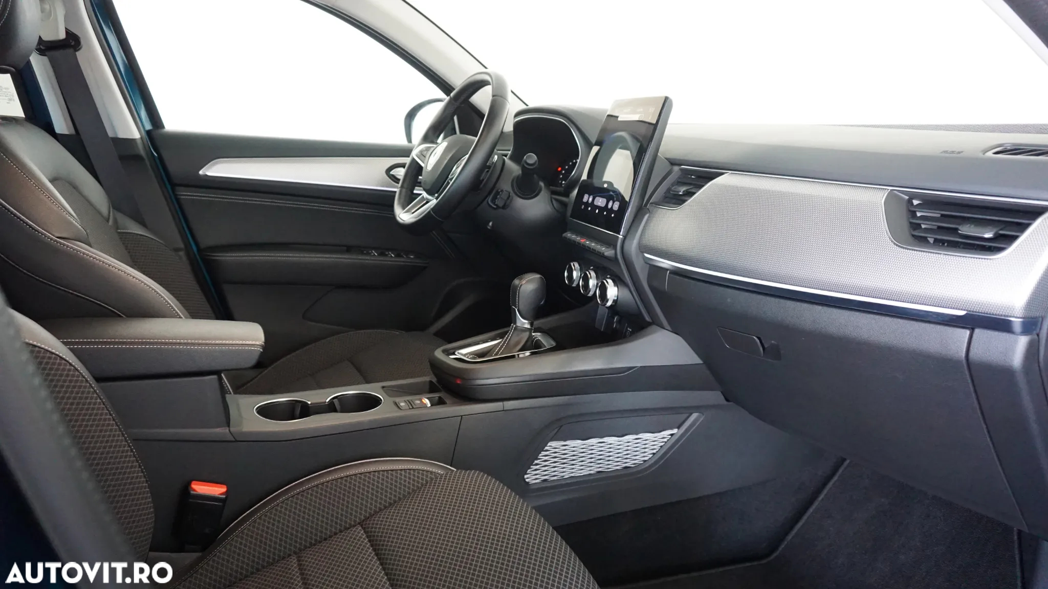 Renault Arkana MHEV 160 EDC Techno - 31