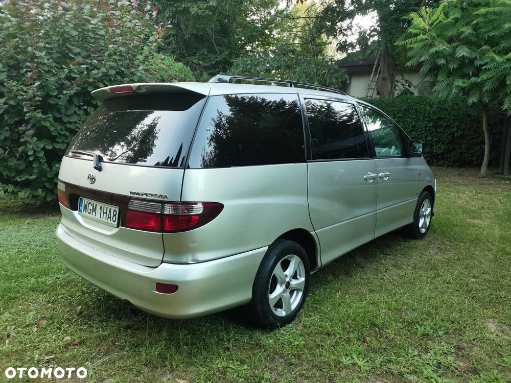 Toyota Previa 2.0 D-4D Linea Terra - 8