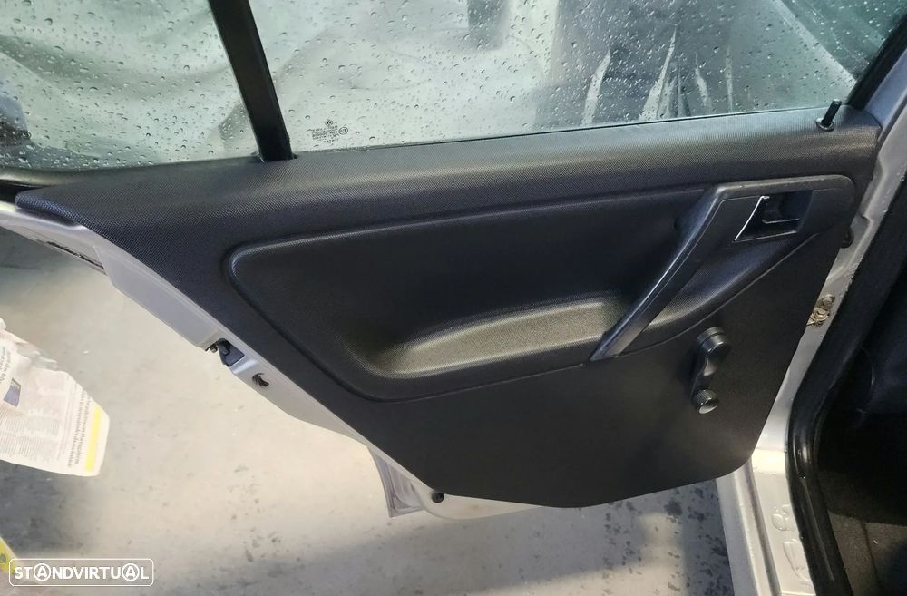 VW Polo 1.0 Confortline - 17