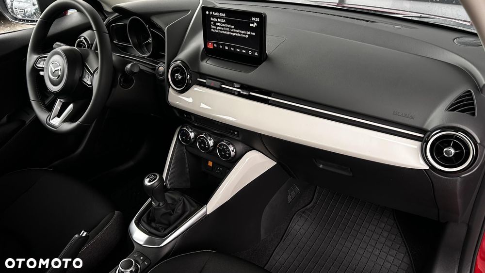 Mazda 2 - 21